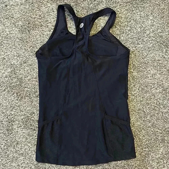 EUC Women’s Zoot Racerback Training Top - Size L - Picture 2 of 2
